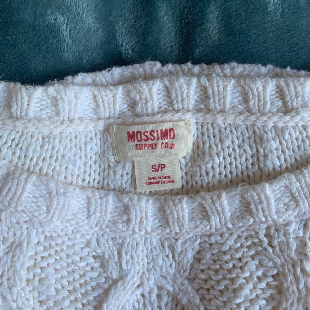 Mossimo Sweater - Picture 3 of 5